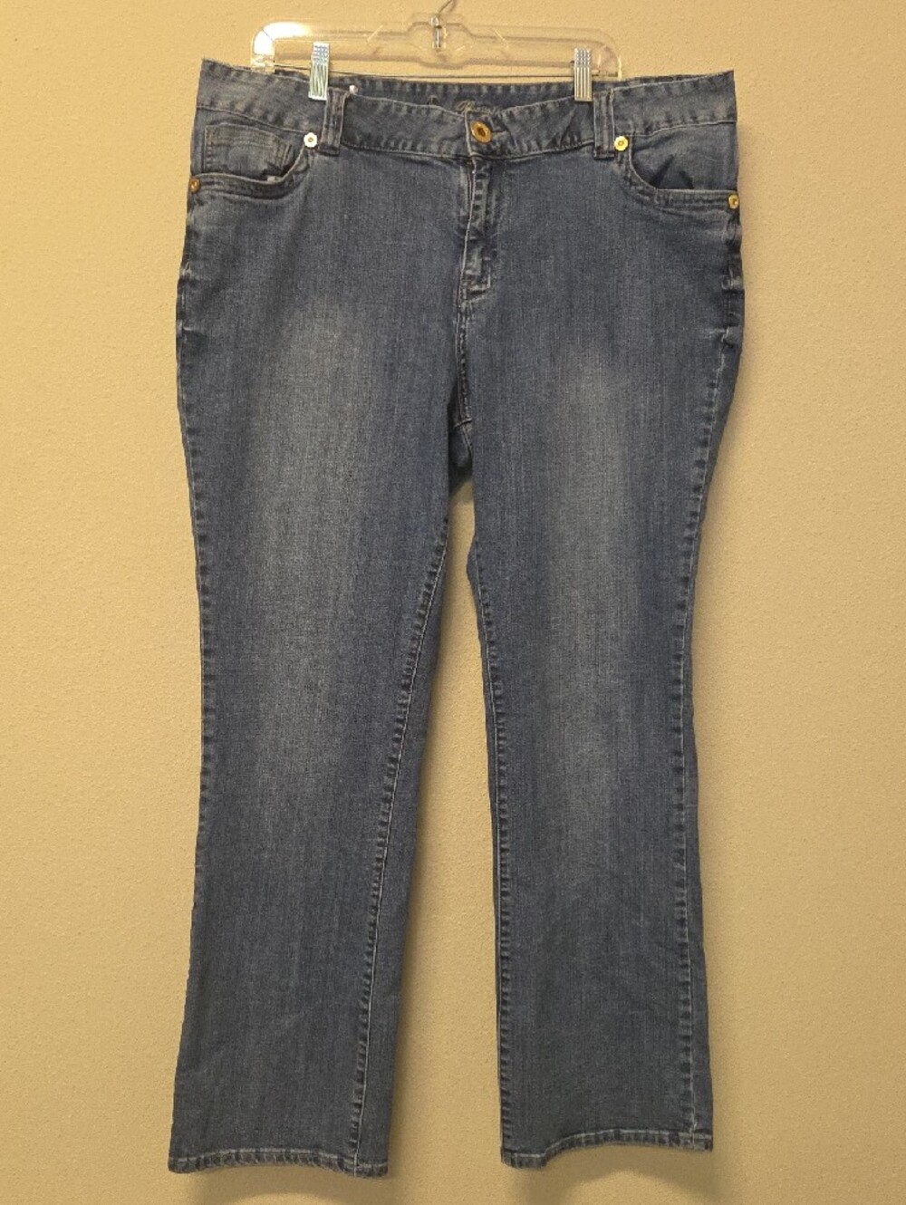 Ashley Stewart Strech Boot Cut Women’s Jeans with Embroidered Back Pockets Sz 20